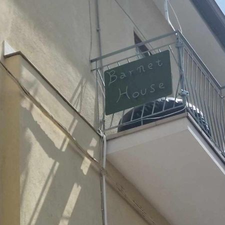 Barnet House Lamezia Lejlighed Lamezia Terme Eksteriør billede